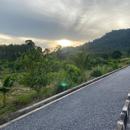 Cik Misi Homestay Sik 外观 照片