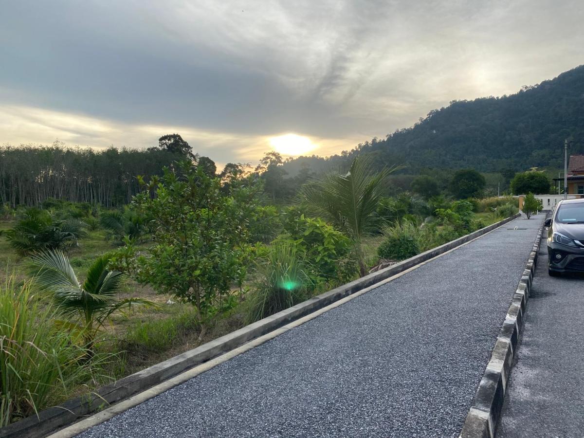 Cik Misi Homestay Sik 外观 照片